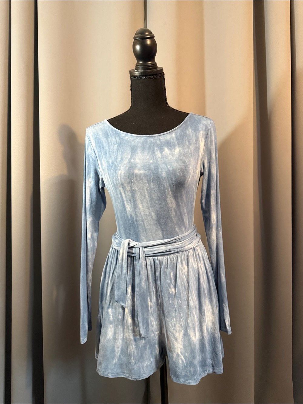 American Eagle Outfitters Light Blue Tie-Dye Long Sleeve Romper with Waist Tie